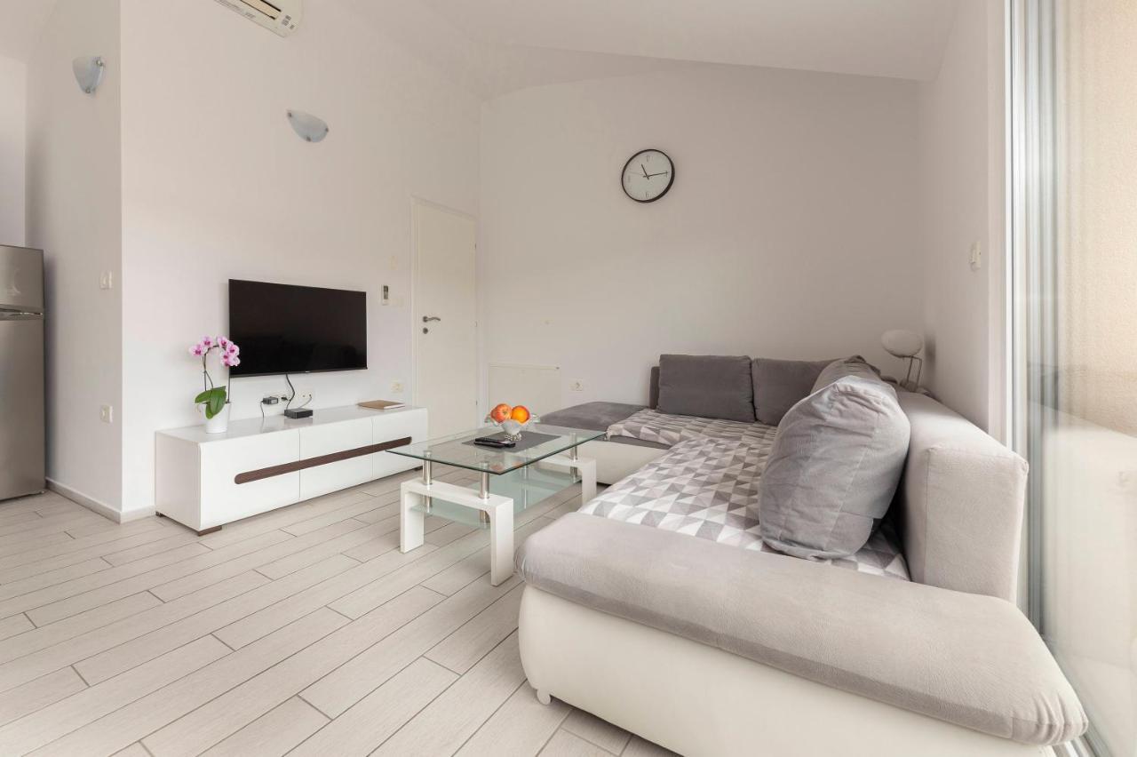 Apartments Era Izola Exterior photo